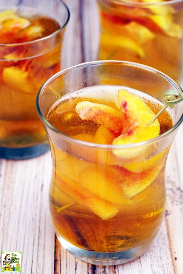 Peach Whiskey Cocktail Recipe | This Mama Cooks! On a Diet